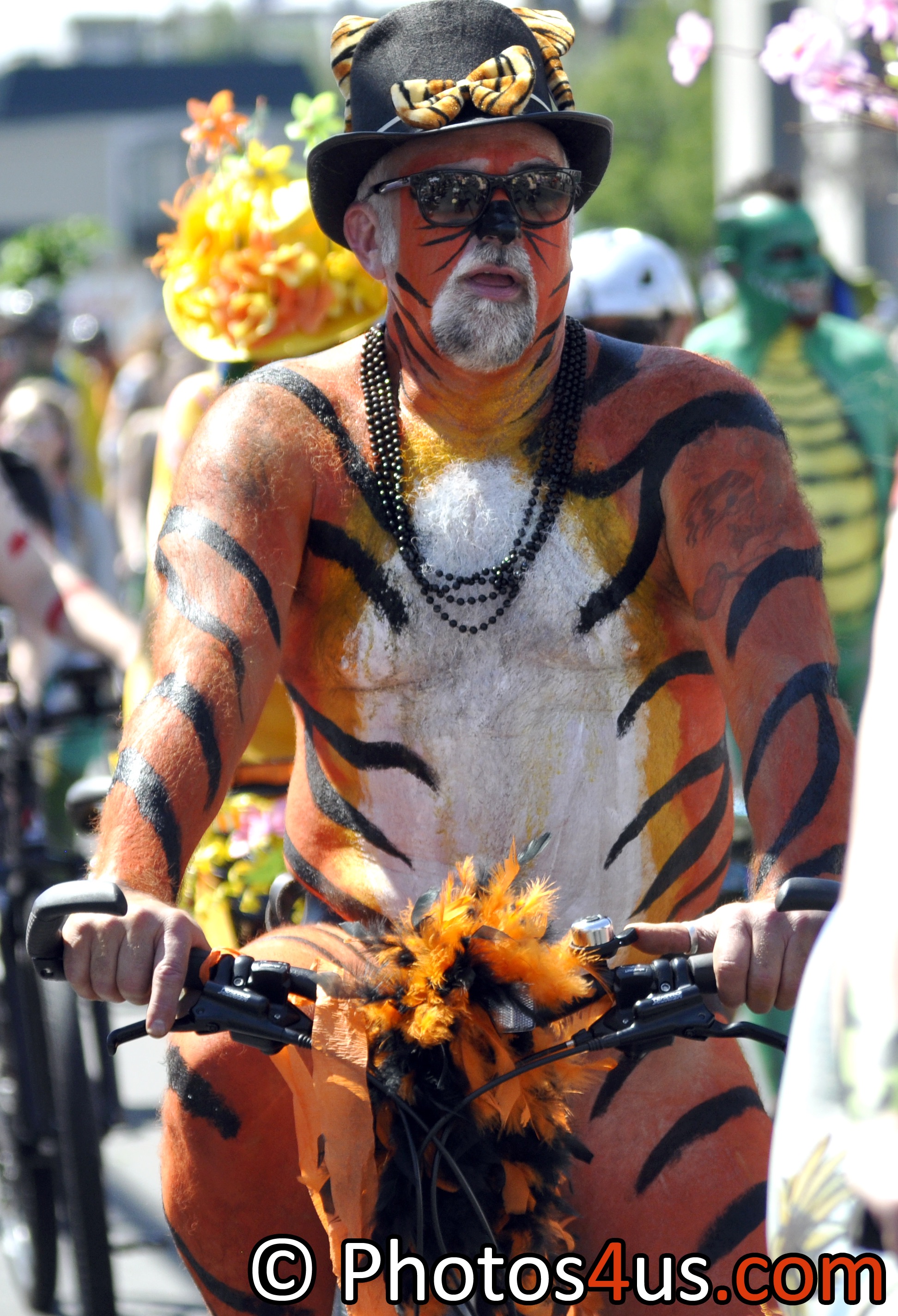 Ho parade, naked solstice bike ride, 2016 seattle festival Category:World Naked