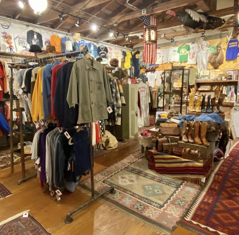Vintage shop The Barn Owl now open inside SparkleBarn – My Ballard