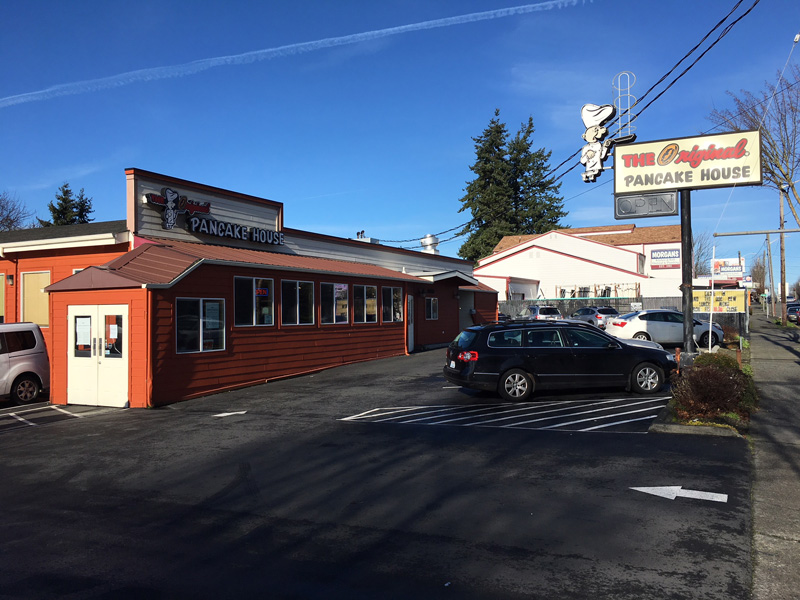 The Original Pancake House closes, to reopen as Crown Hill Broiler – My ...
